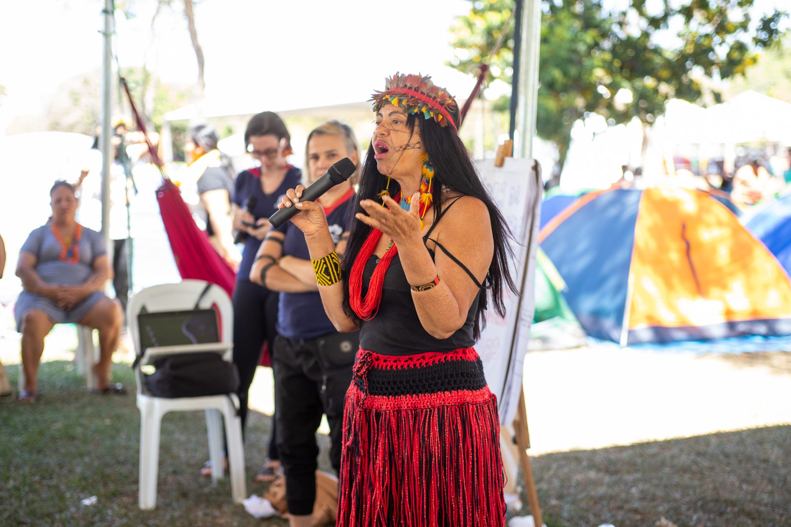 Em Brasília Mulheres Indígenas Do Tocantins Cobram Recursos Para